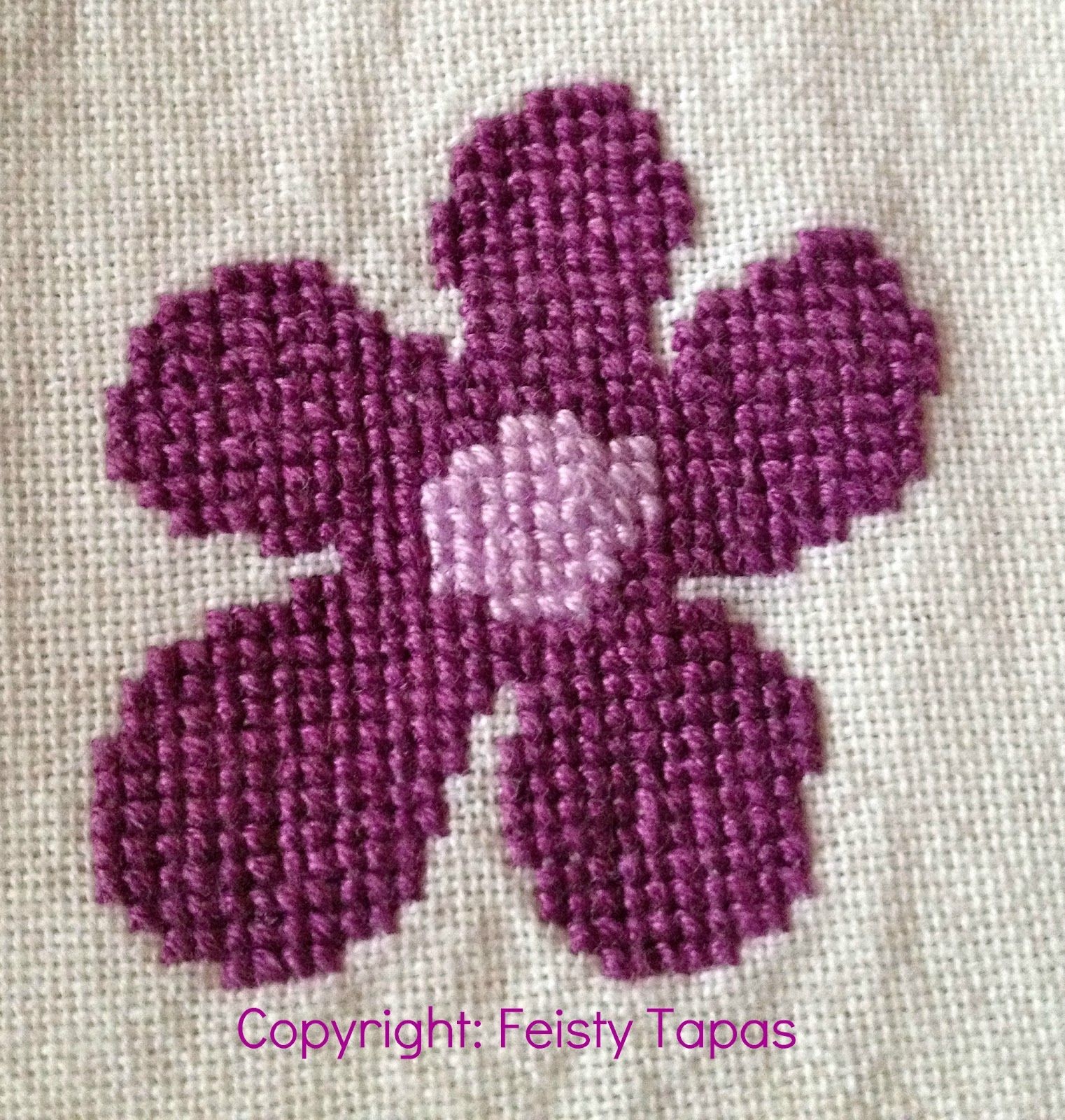 Hippy Flowers: A Free Cross-Stitch Pattern | Needle Work | Cross - Free Printable Cross Stitch Patterns Flowers